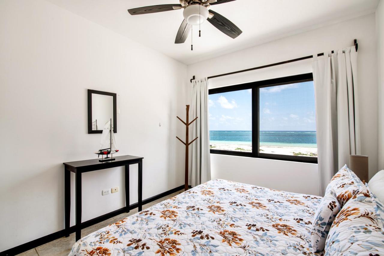 Vela'S Condos Ocean Front 푸에르토 모렐로스 외부 사진