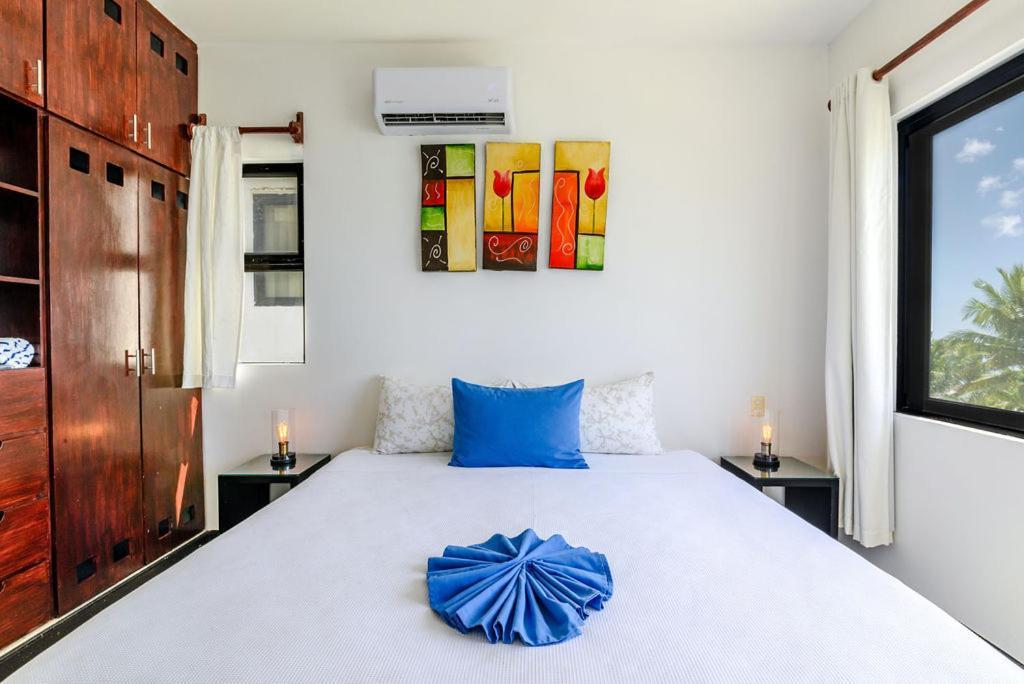 Vela'S Condos Ocean Front 푸에르토 모렐로스 외부 사진