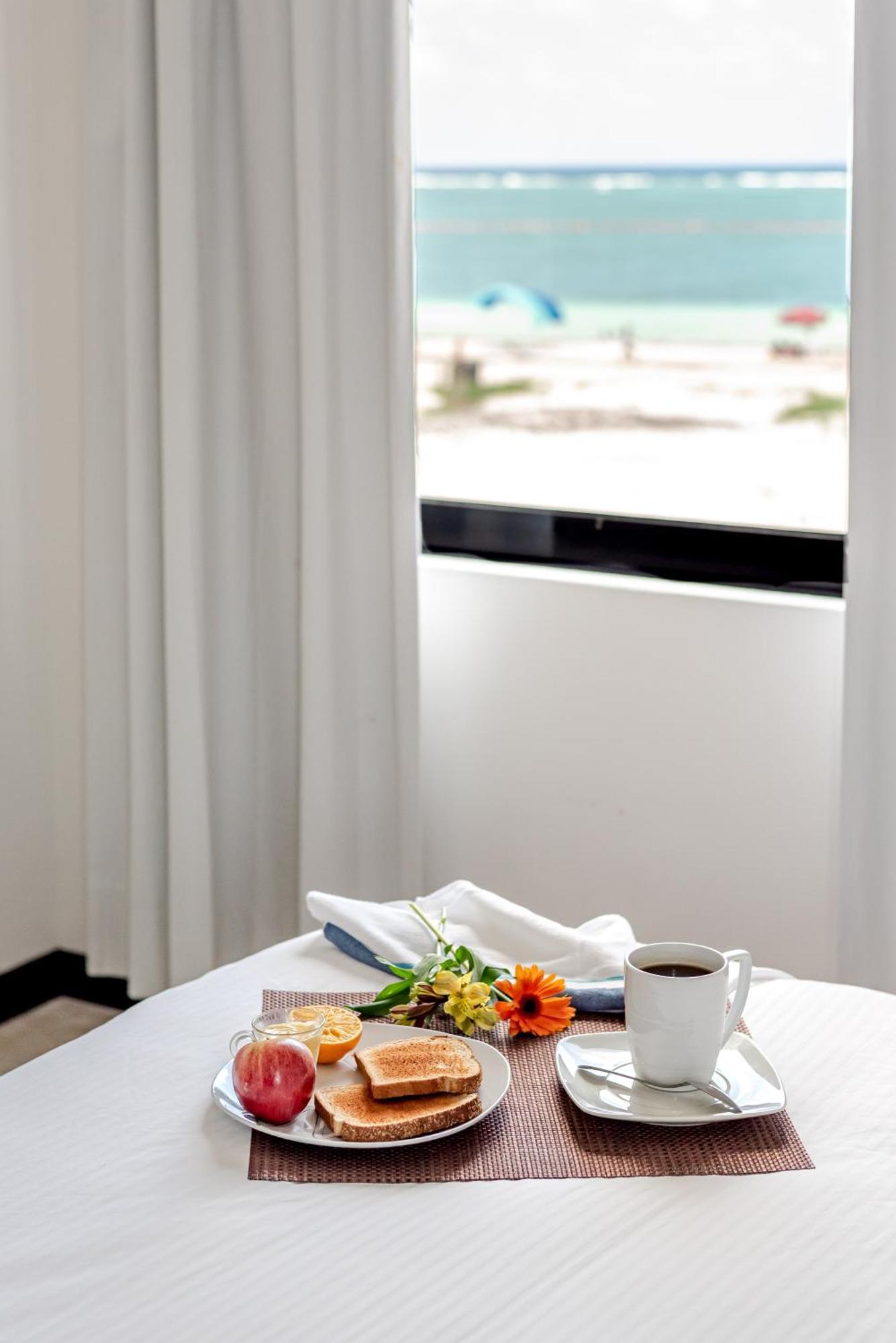Vela'S Condos Ocean Front 푸에르토 모렐로스 외부 사진