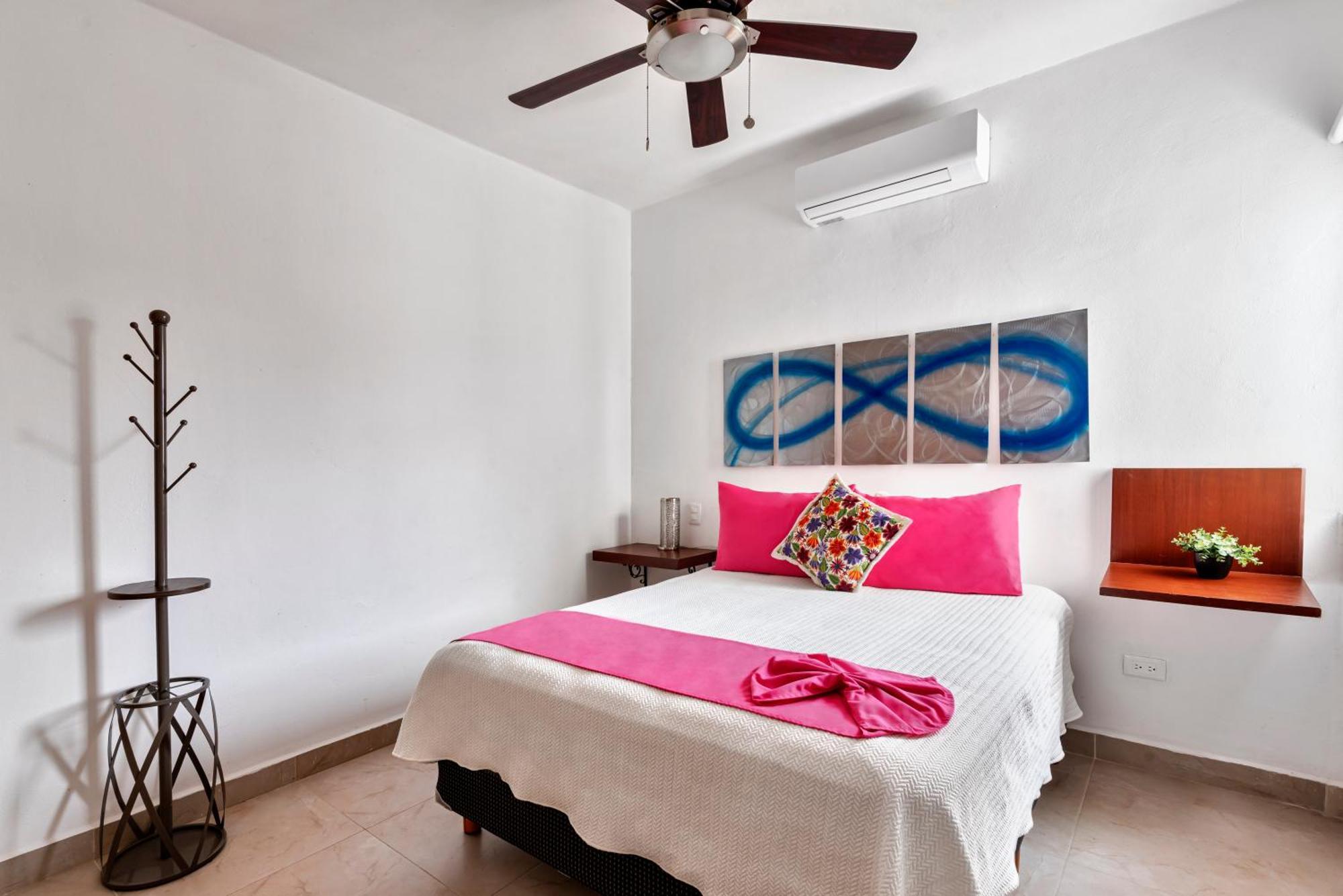 Vela'S Condos Ocean Front 푸에르토 모렐로스 외부 사진